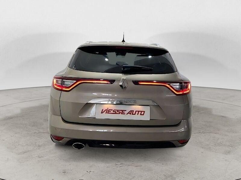 Renault Mégane TCe 130 CV EDC Energy Intens