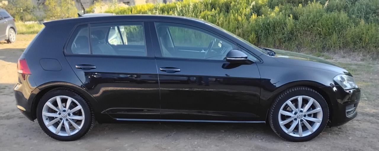 Volkswagen Golf 1.6 TDI DPF 5p. Highline
