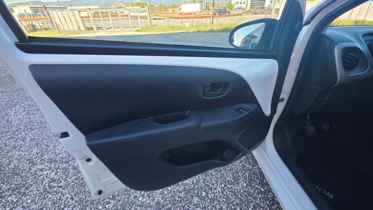 Peugeot 108 Active 1.0 70 CV IDEALE PER NEOPATENTATI