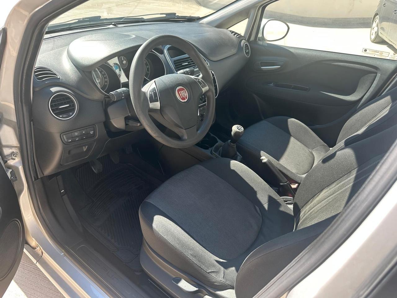 Fiat Punto 1.3 MJT II 75 CV 5 porte Street