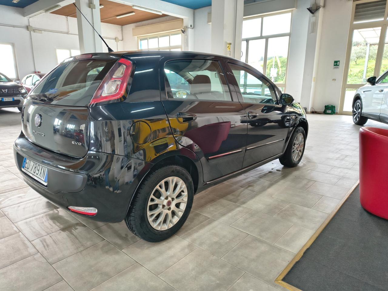 Fiat Punto Evo 1.3 Mjt 90 CV 5 porte NEO PATENTATI