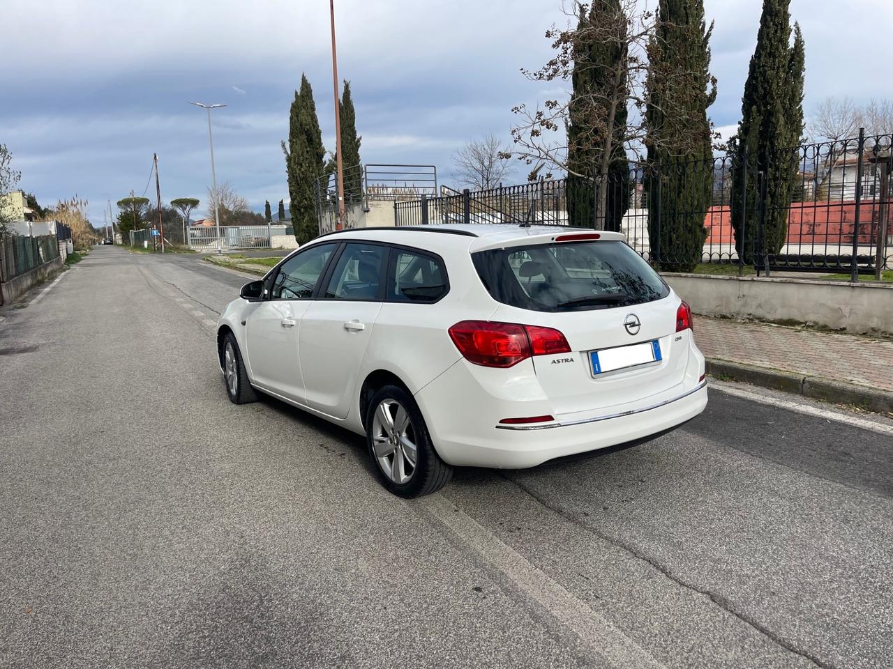 Opel Astra 1.7 CDTI 110CV Sports Tourer Elective