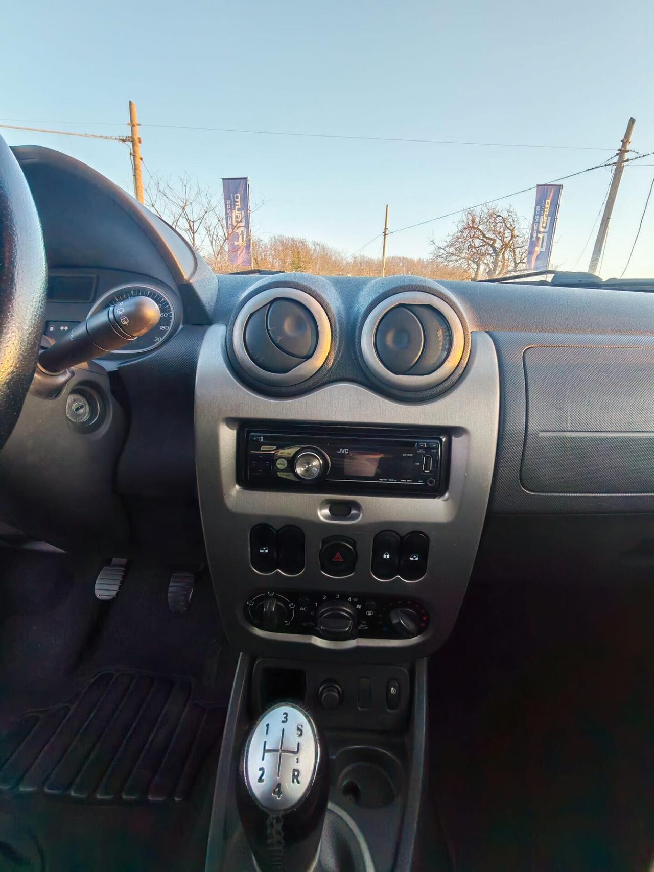 Dacia Duster 4×2 GPL