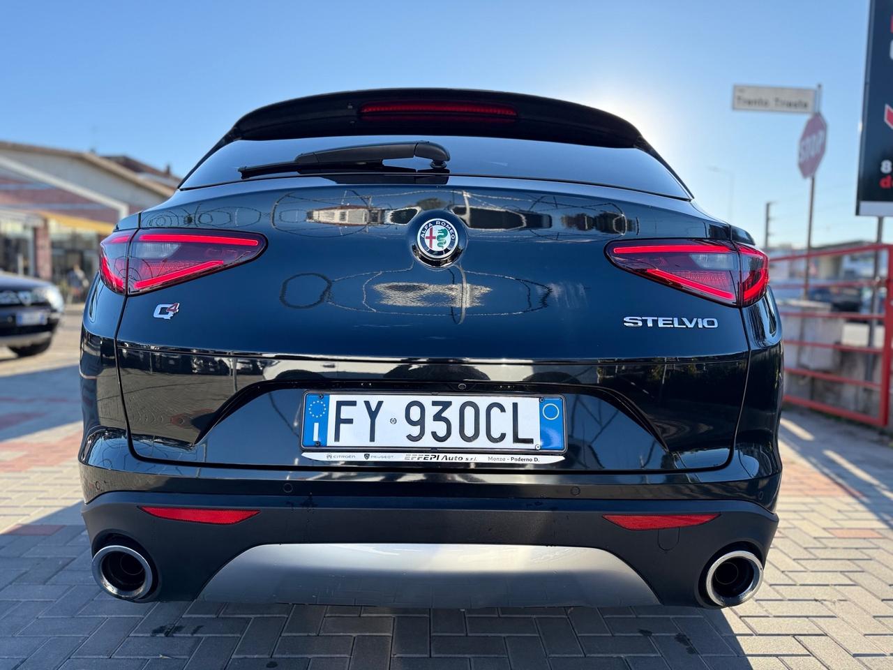 Alfa Romeo Stelvio 2.2 DIESEL Q4 210 CV TETTO APRIBILE Executive