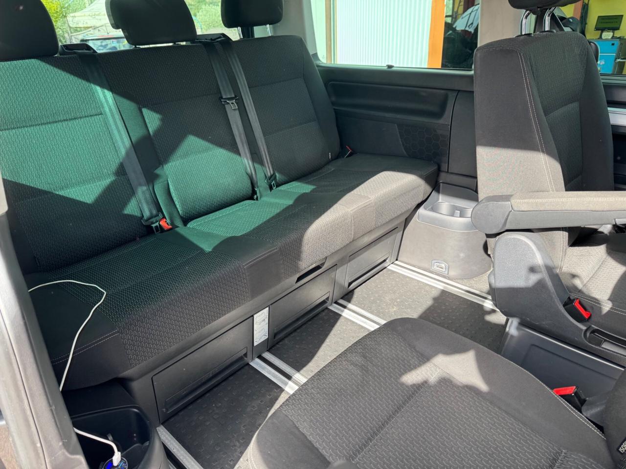 Volkswagen Multivan 2.0 TDI 150CV 7 POSTI IVA ESPOSTA