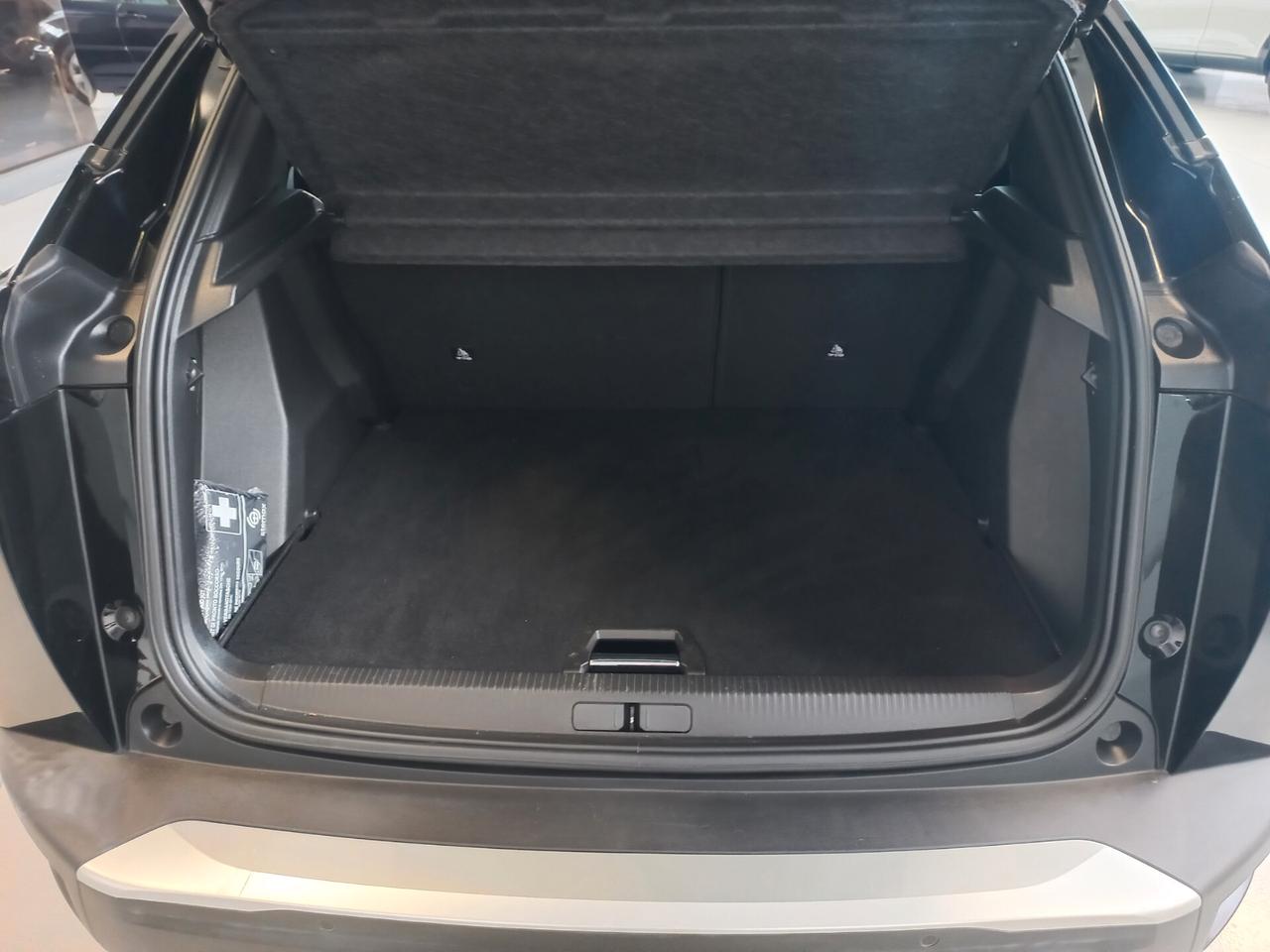 Peugeot 2008 BlueHDi 130 S&S EAT8 Allure Pack