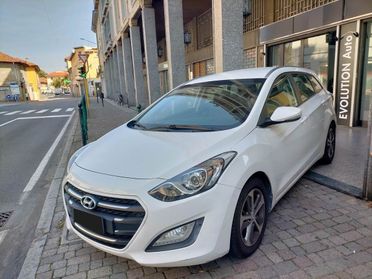Hyundai i30 1.4 BENZINA EURO 6B