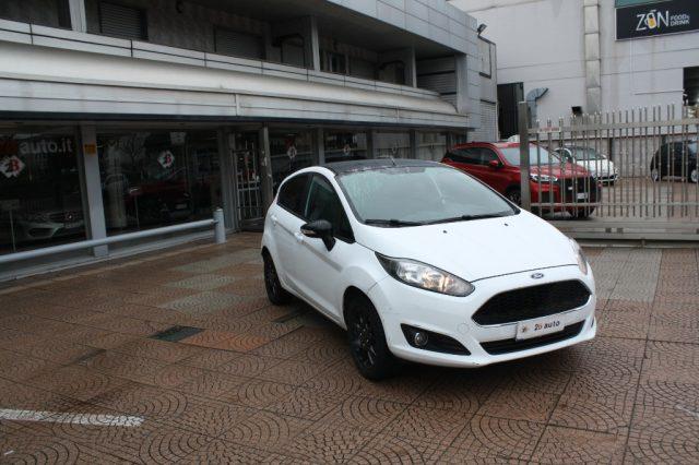 FORD Fiesta 1.2 82CV 5 porte Black & White Edition
