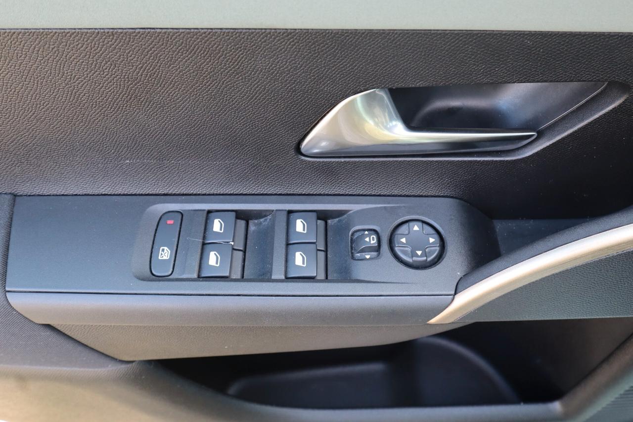 LANCIA Nuova Ypsilon 1.2cc 100cv Ibrida e-DCT