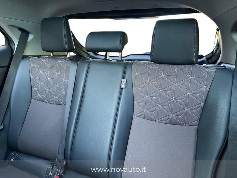 Toyota Yaris Cross 1.5H (116 CV) E-CVT Lounge AWD-i