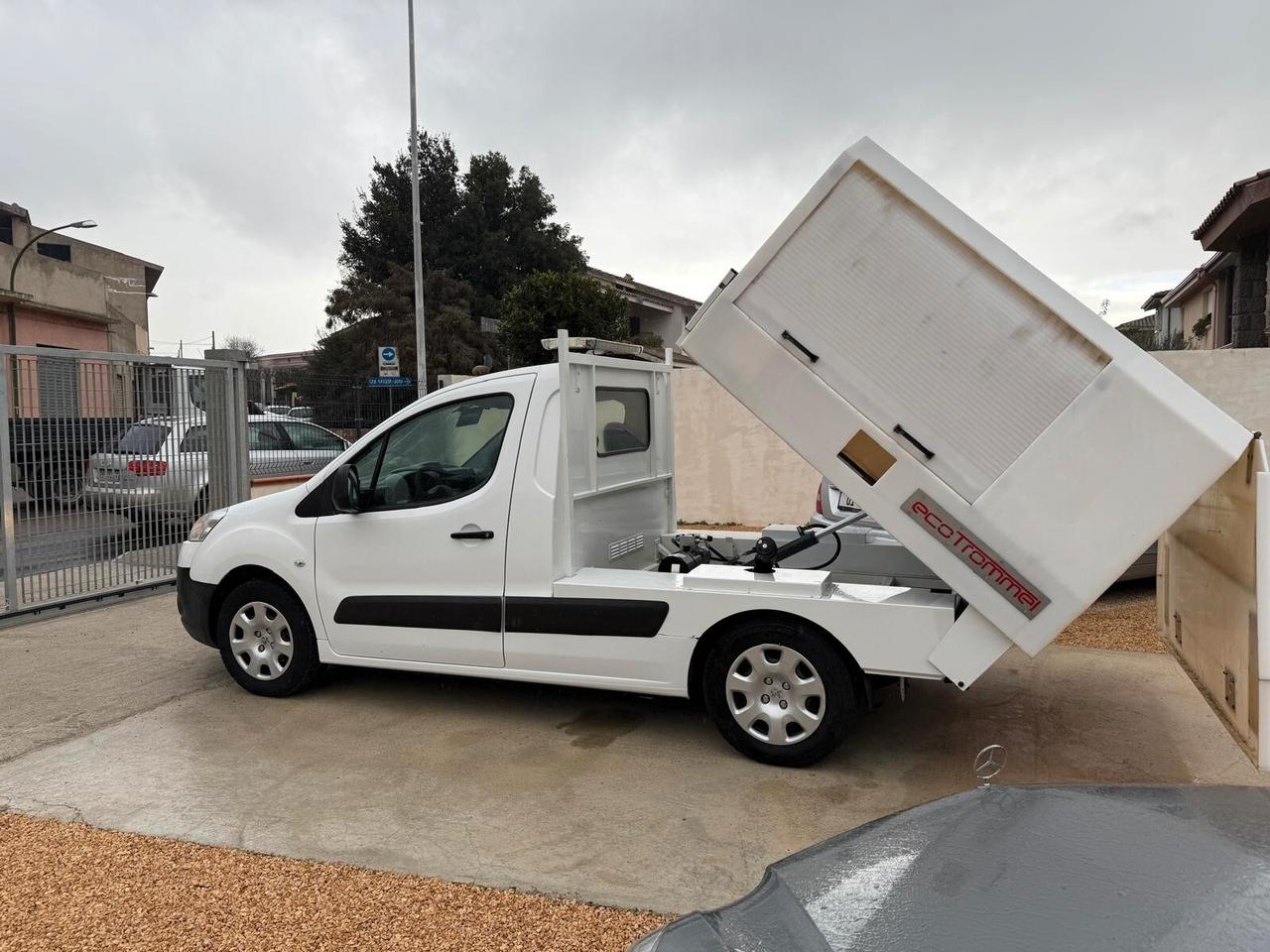 Fiat Doblò Doblo Peugeot Partner Ribaltabile!