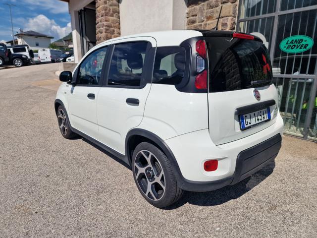 FIAT Panda 1.0 FireFly S&S Hybrid Sport