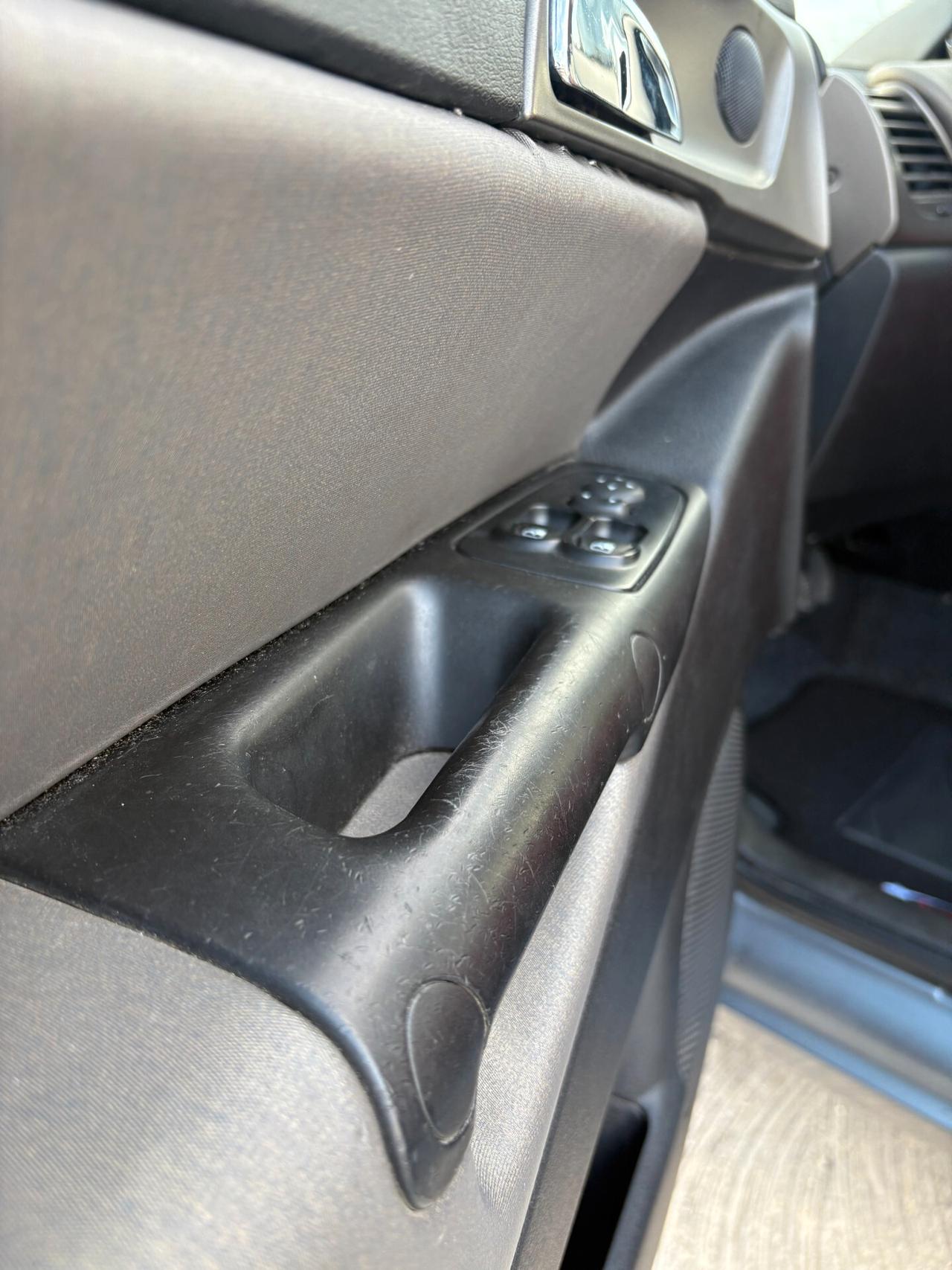 Lancia Ypsilon 1.3 Multijet