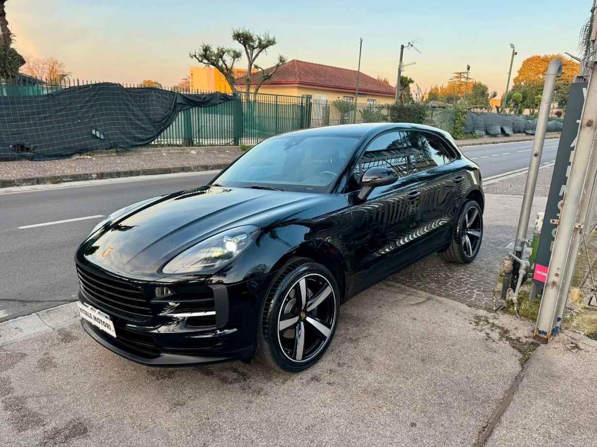 PORSCHE MACAN 2.0 BENZINA 245 CV