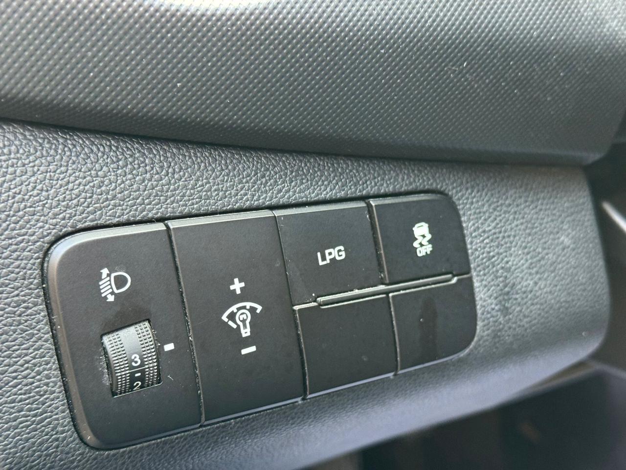 Hyundai i10 1.0 LPGI Econext Login