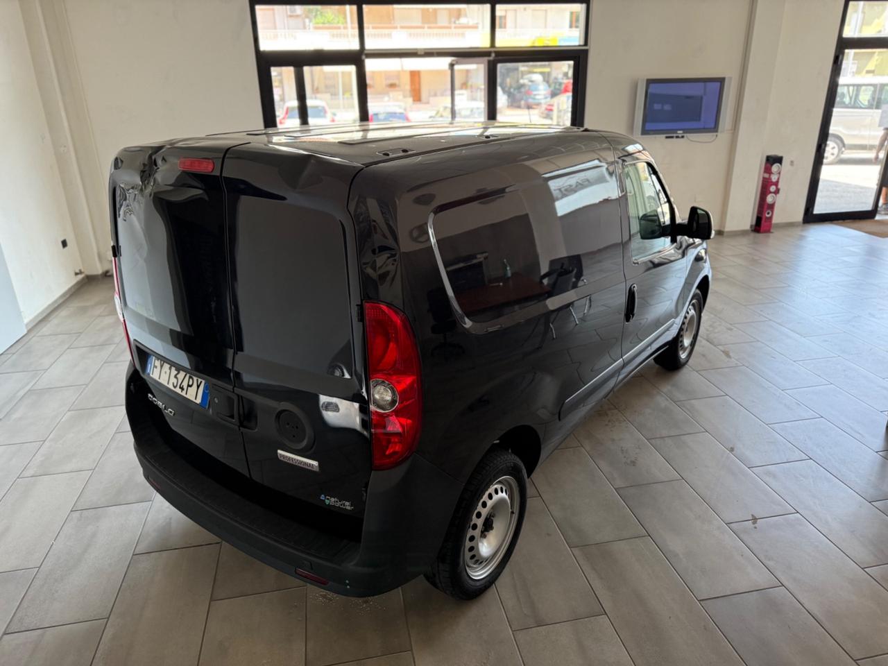 Fiat Doblò 1.4 T-Jet Natural Power PC-TN Cargo Lamierato SX