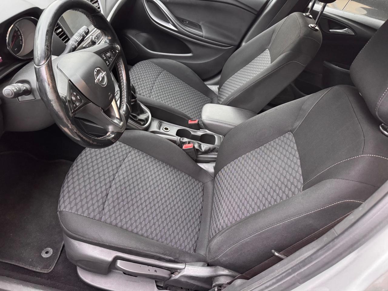 Opel Astra 1.6 CDTi AUTOCARRO 5 POSTI garanzia 12mesi