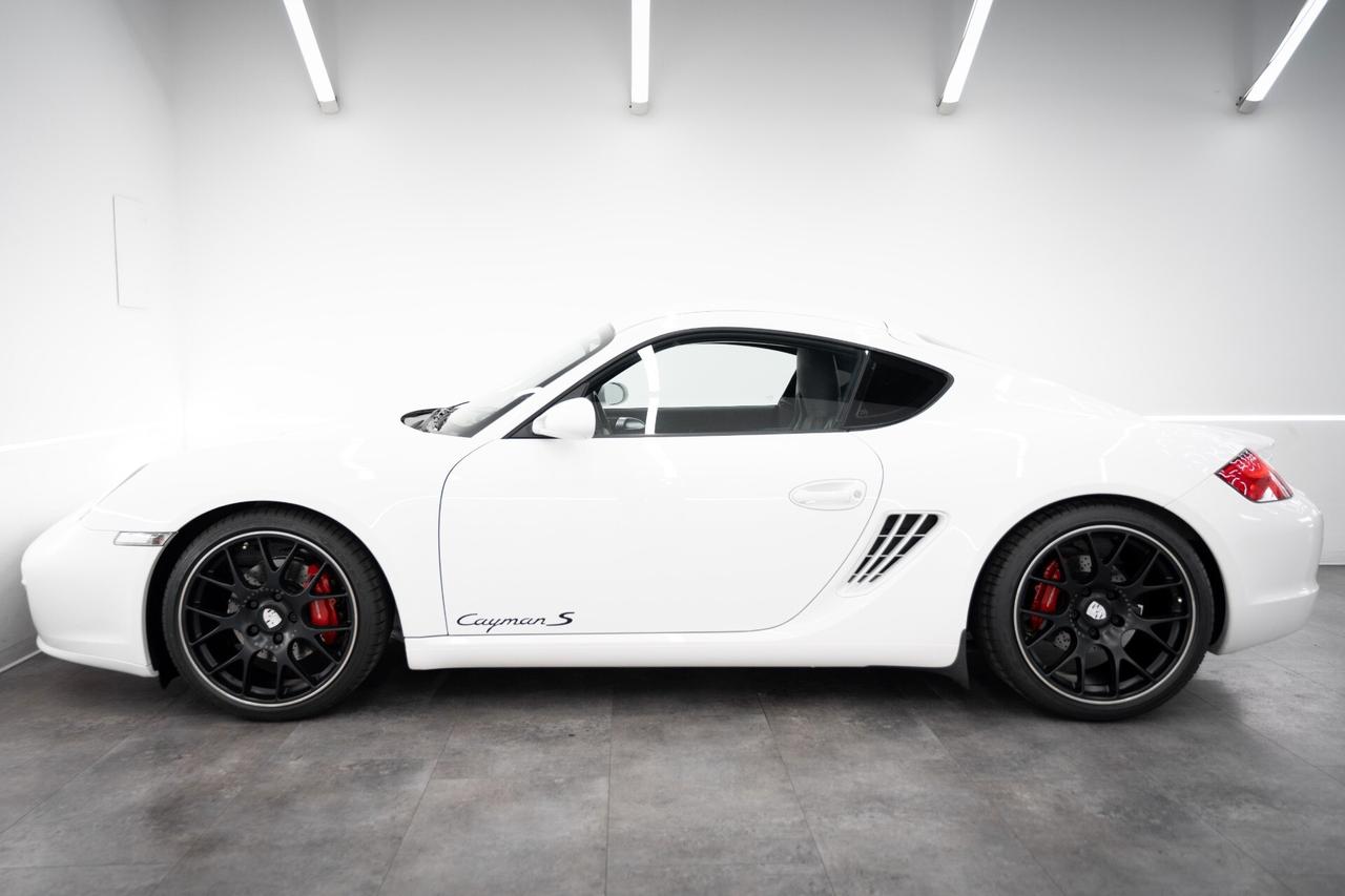Porsche Cayman 3.4 S--first paint