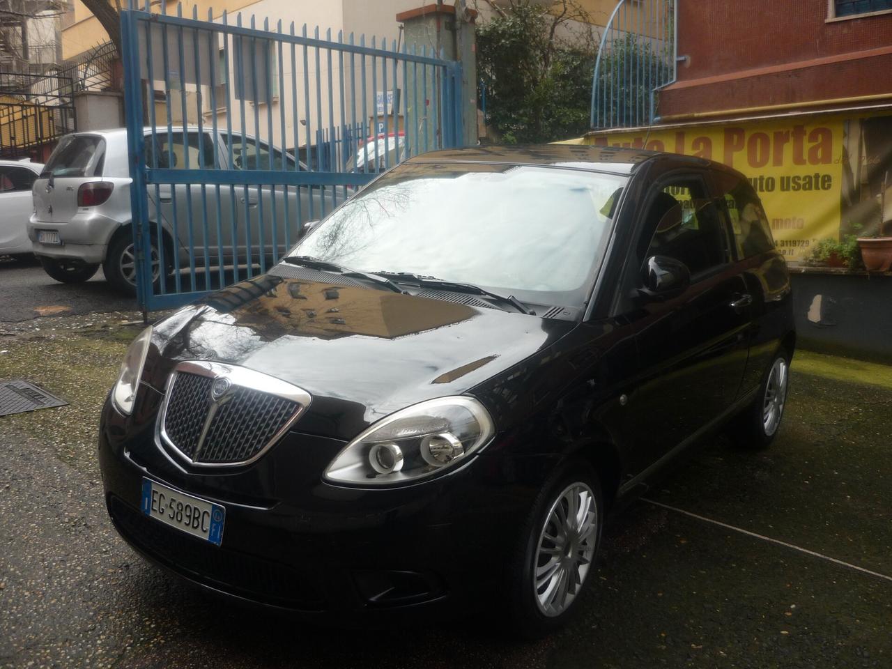 Lancia Ypsilon 1.2 69 CV Diva