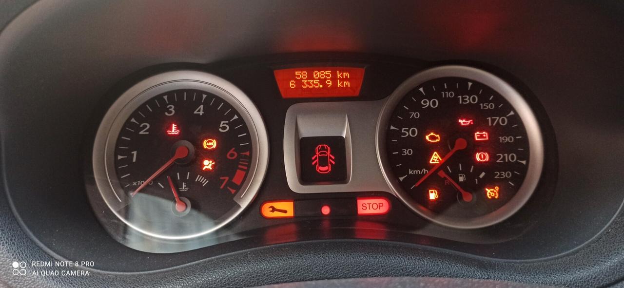 Renault Clio 1.2 16V 5 porte Luxe