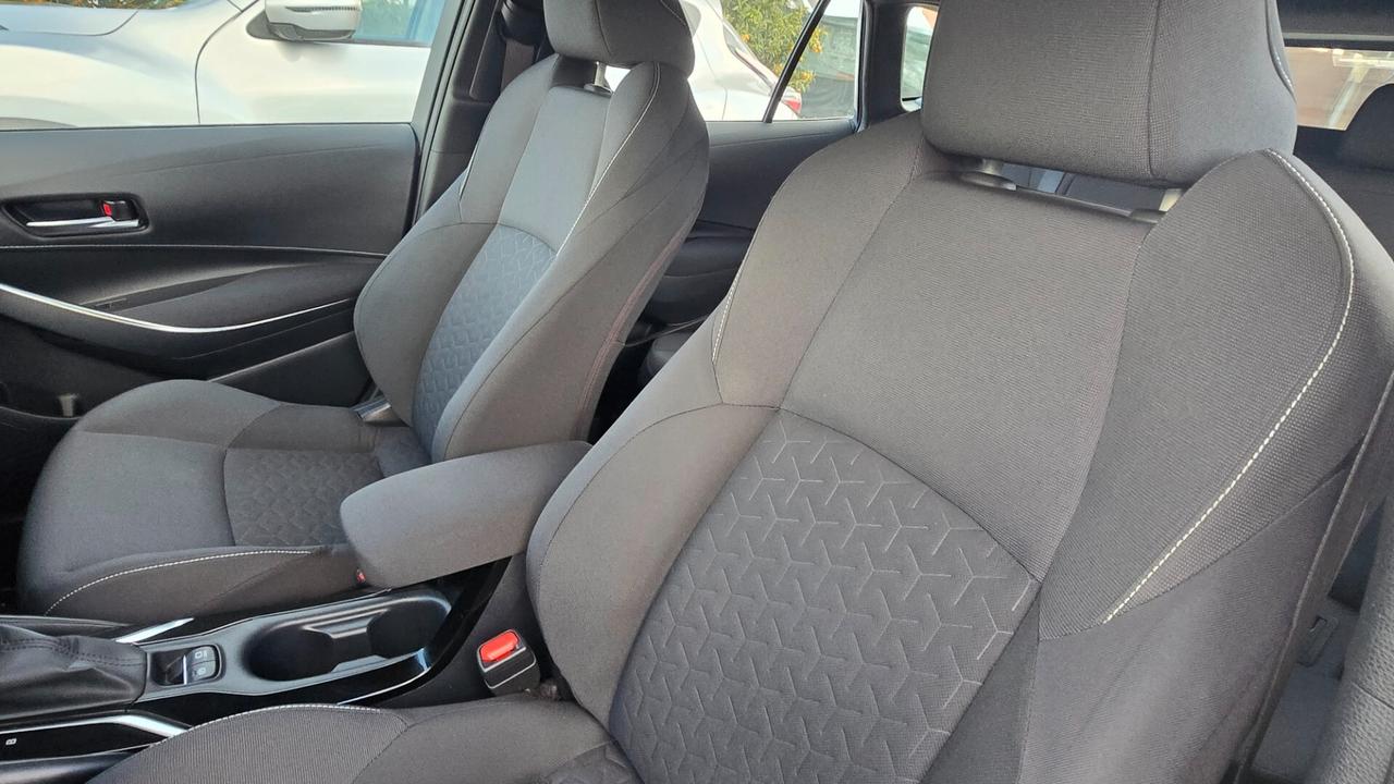 Toyota Corolla Touring Sports 1.8 Hybrid Active