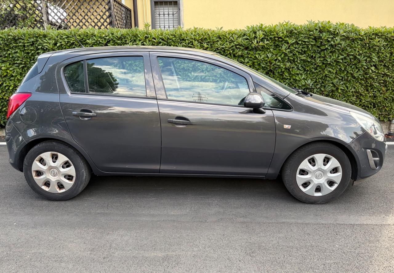 Opel Corsa 1.2 85CV 5 porte GPL-TECH Edition