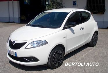 LANCIA Ypsilon 1.2 GOLD 52.000 KM IDONEA PER NEOPATENTATI