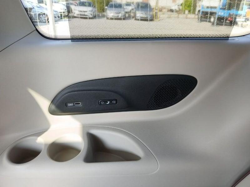 Chrysler Pacifica 3.6L V6 Limited 7 posti