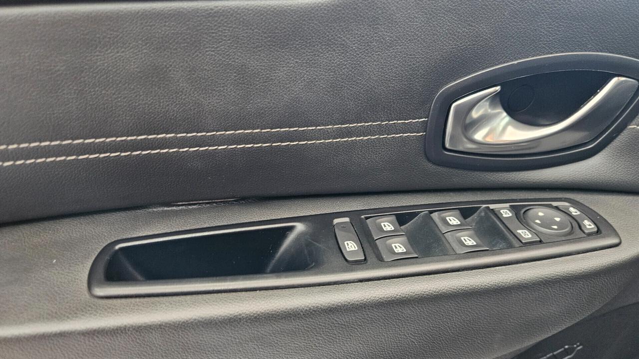 Renault Scenic Scénic XMod Cross 1.5 dCi 110CV Energy