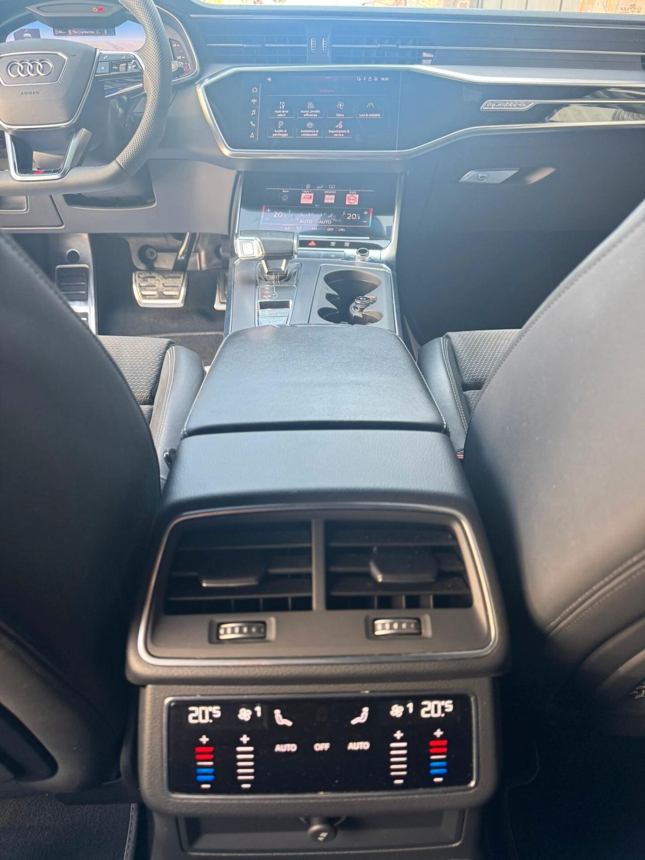 Audi A6 Avant 40 2.0 TDI quattro ultra S tronic Business Design S-line Interno Esterno