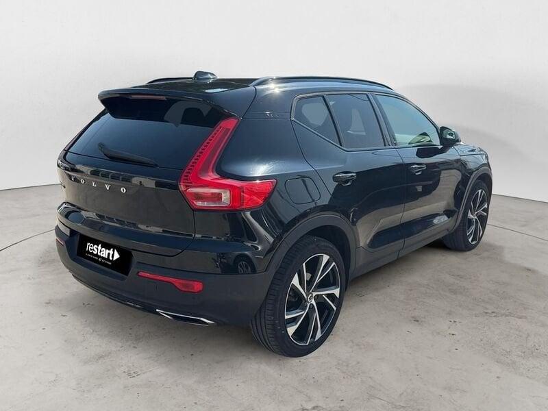 Volvo XC40 D3 150 CV Automatica NAVI TETTO LED R-design