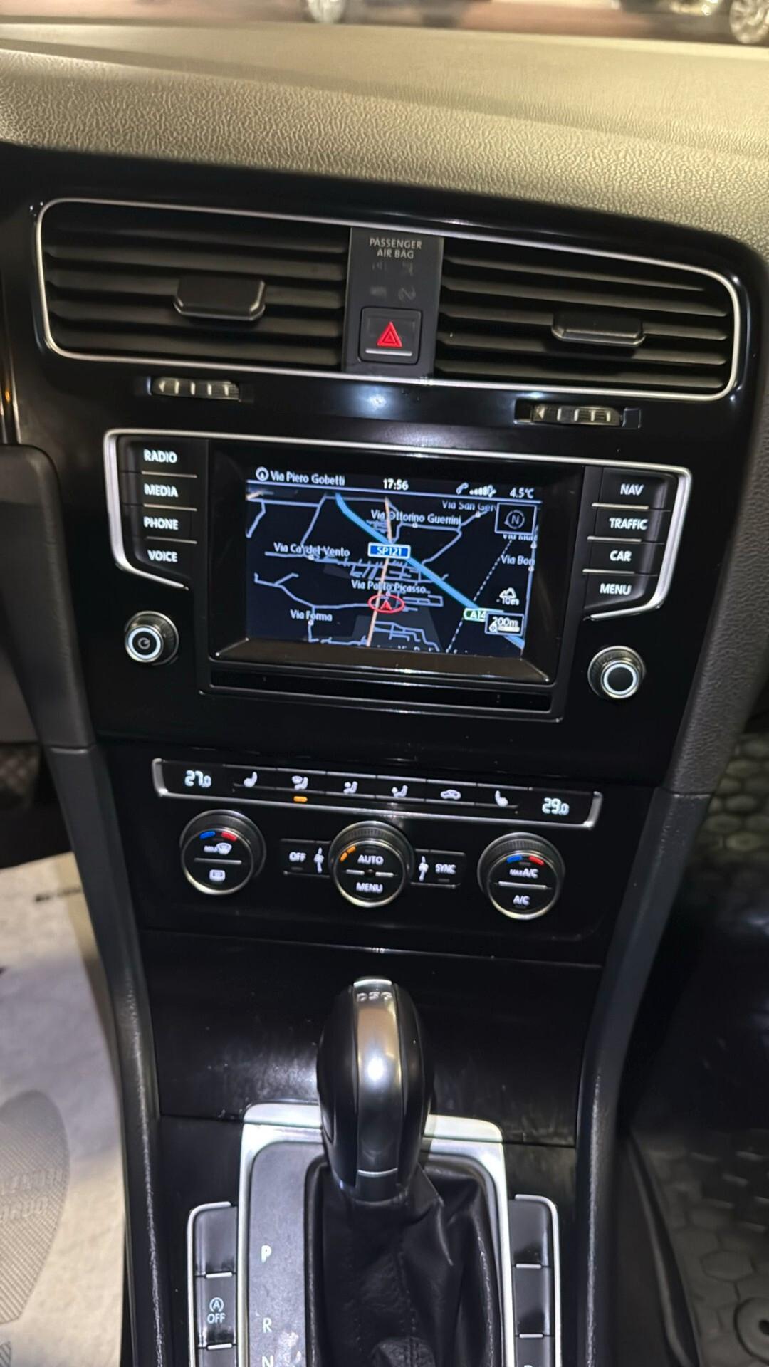 Volkswagen Golf Variant 1.4 TGI DSG Highline BlueMotion