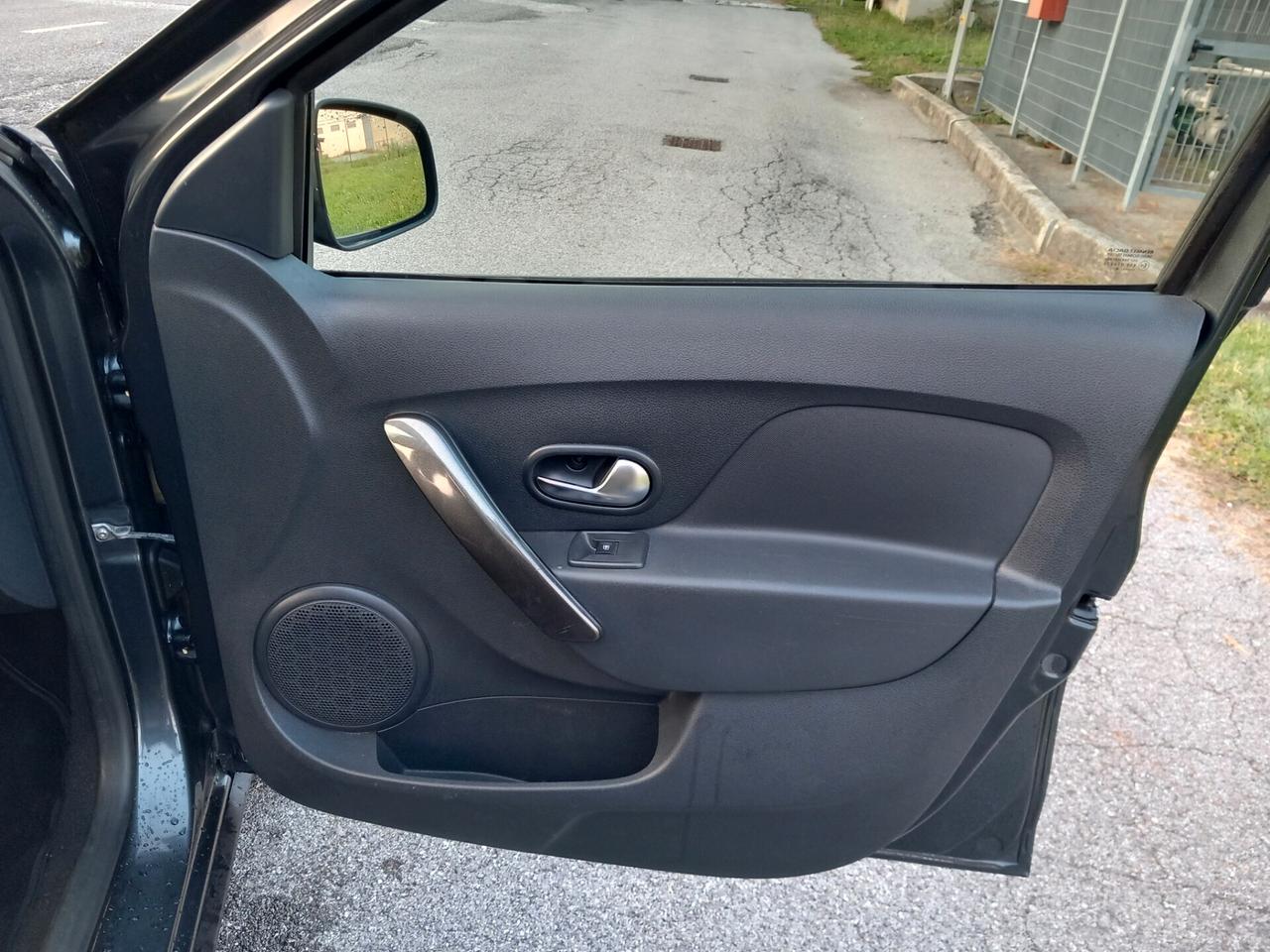 Dacia Sandero Stepway 1.0 TCe 100CV ECO-G 15th Anniversary