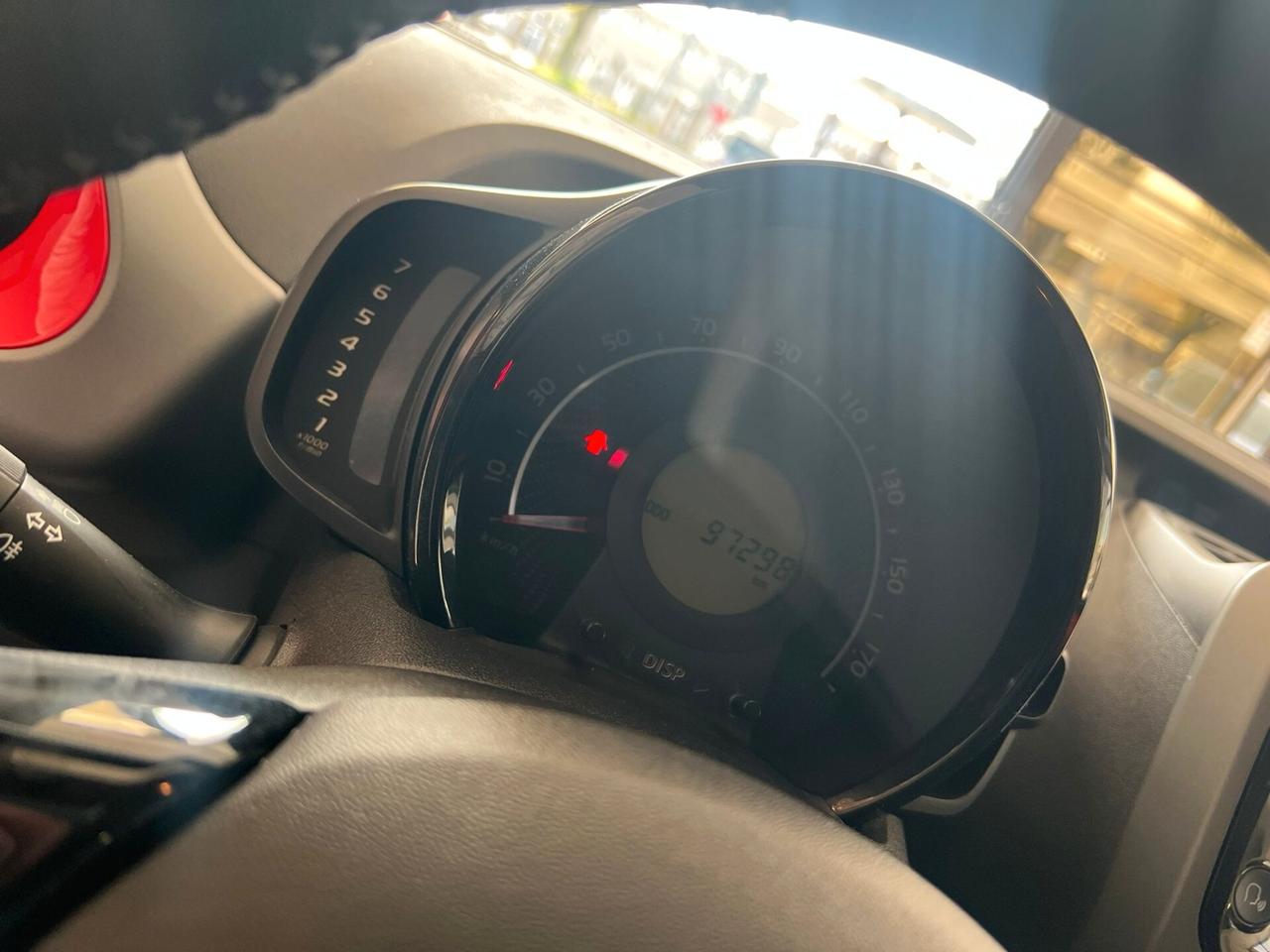 Toyota Aygo 1.0 VVT-i 72 CV 5 porte x-play