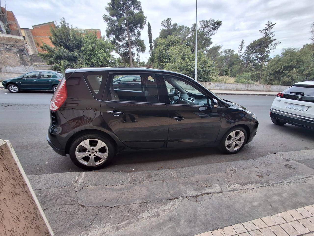 Renault Scenic Scénic 1.5 dCi 110CV Dynamique