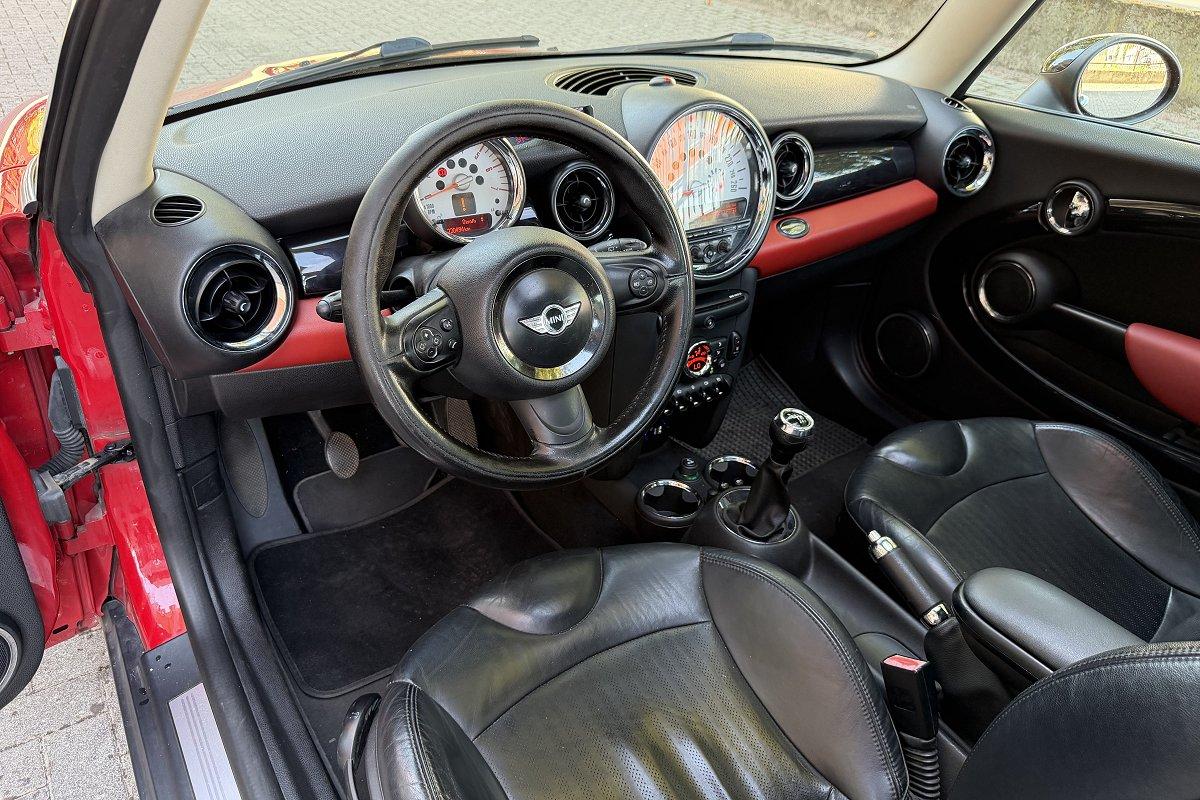 MINI Mini 1.6 16V Cooper D