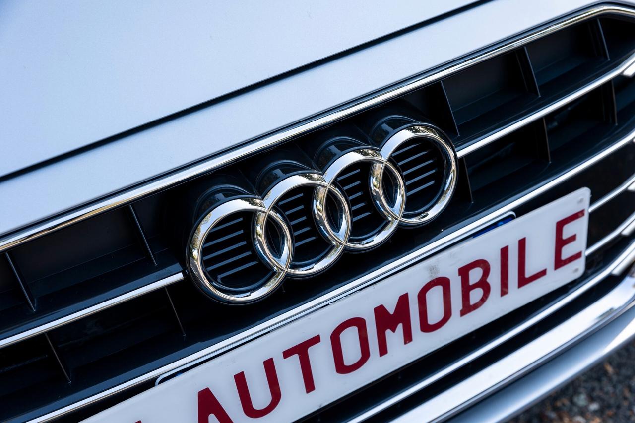 Audi A4 Avant 40 2.0 tdi mhev S-tronic*Matrix* Cockpit*