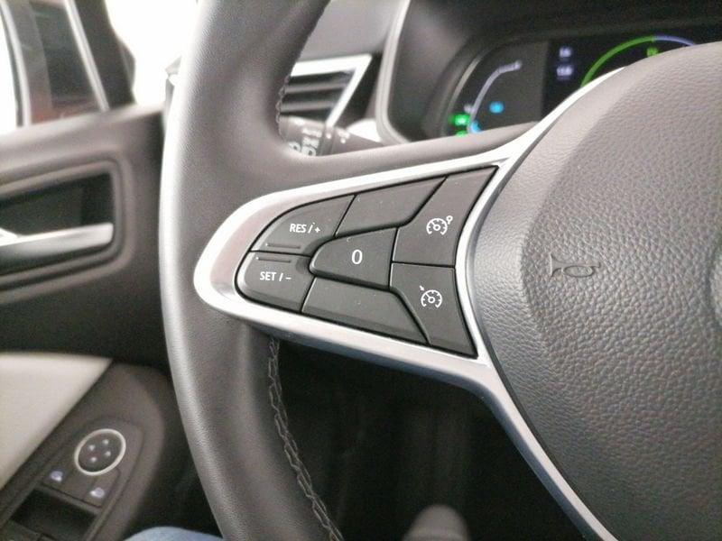 Renault Clio 1.6 E-Tech full hybrid Techno 145cv auto