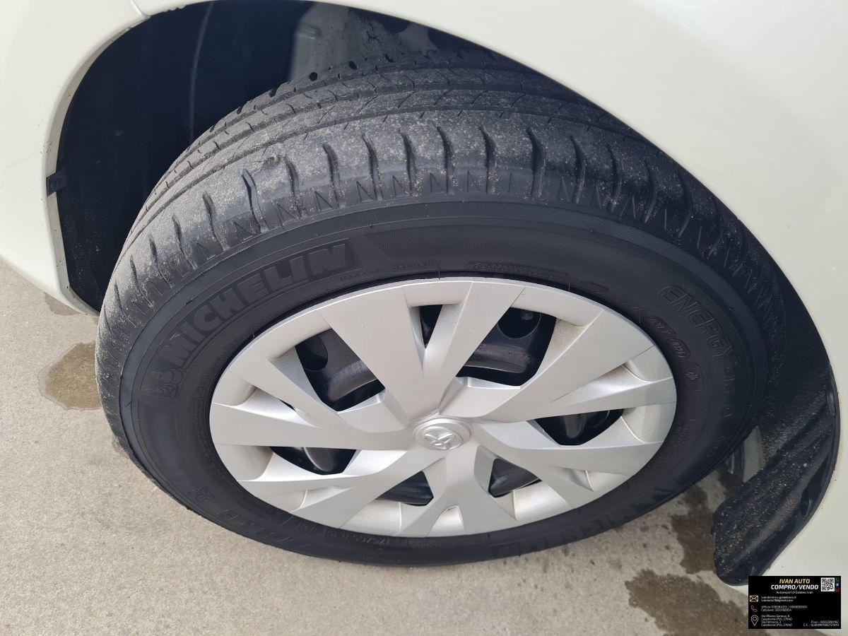 TOYOTA YARIS HYBRID-71.000 KM-GARANZIA FINO AL 2032