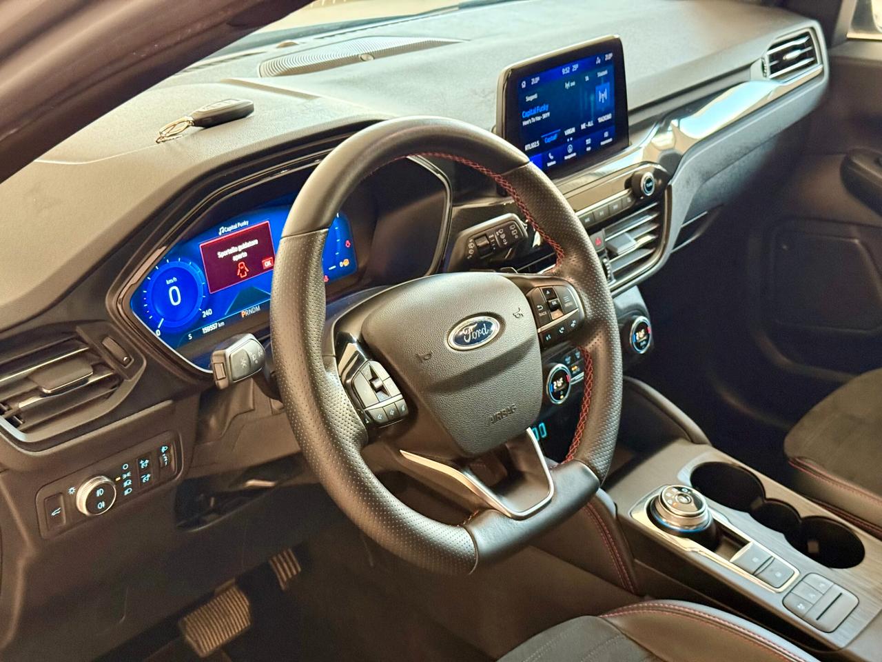 Ford Kuga 1.5 EcoBlue 120 CV aut. 2WD ST-Line X Tetto