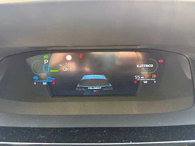 Peugeot 308 Plug-in Hybrid 195 e-DCS7 SW GT