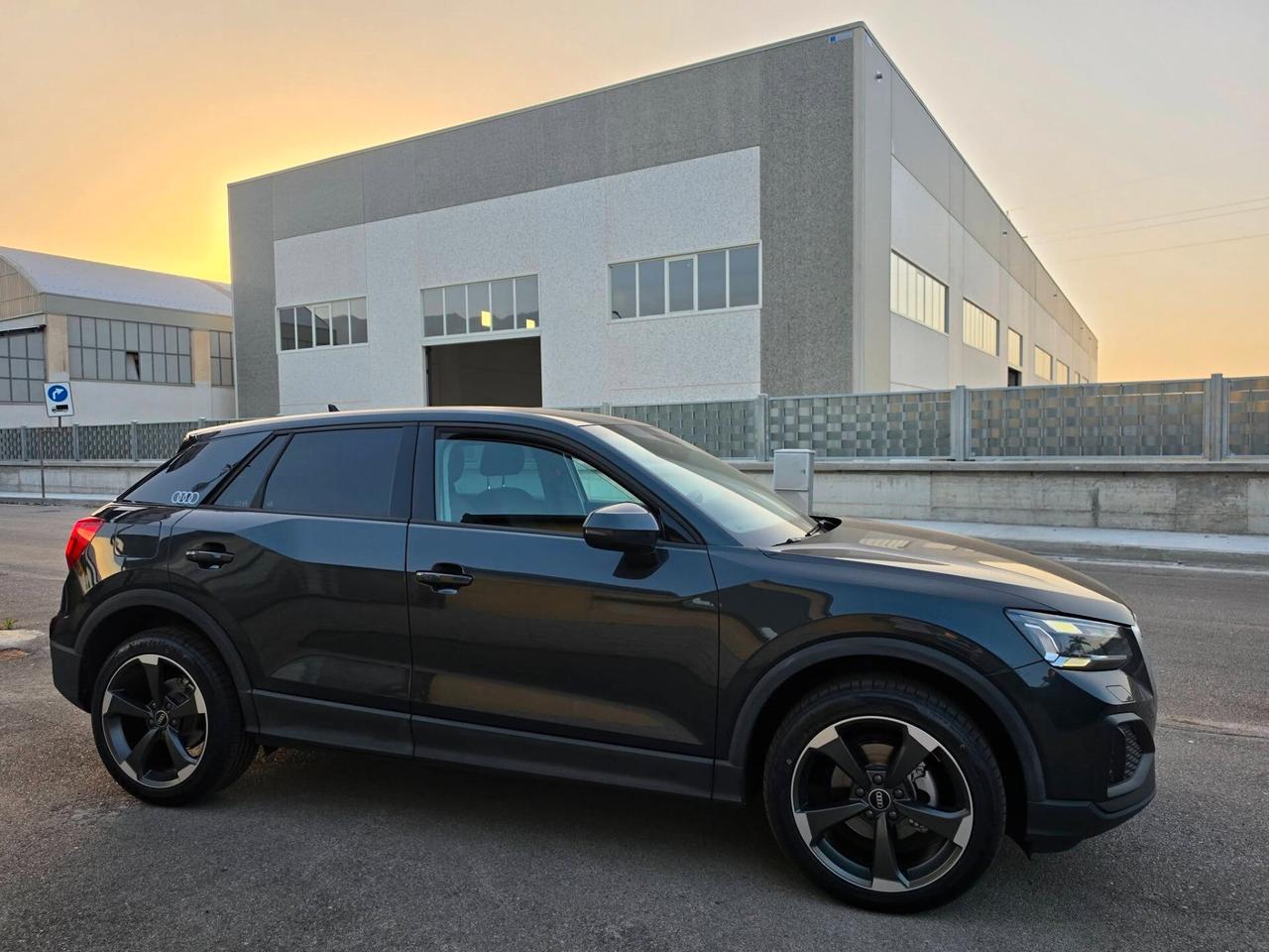 Audi Q2 30 TDI S tronic Virtual -Matrix