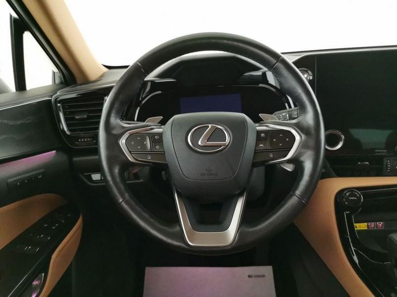 Lexus NX II 2022 450h+ 2.5 phev Luxury 4wd e-cvt