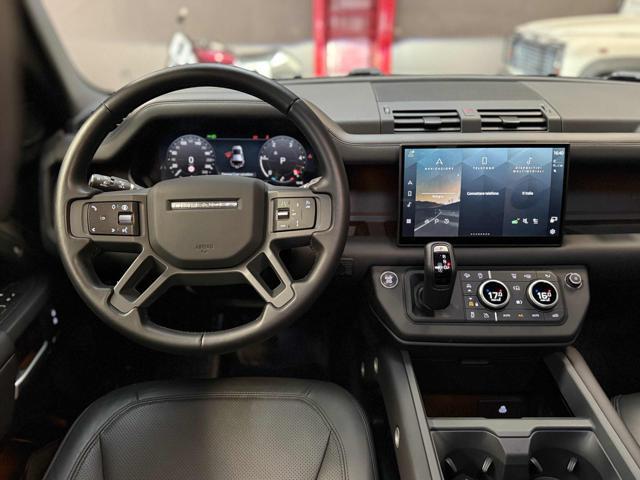 LAND ROVER Defender 110 3.0D I6 AWD Auto X-Dynamic HSE *GARANZIA 2030*