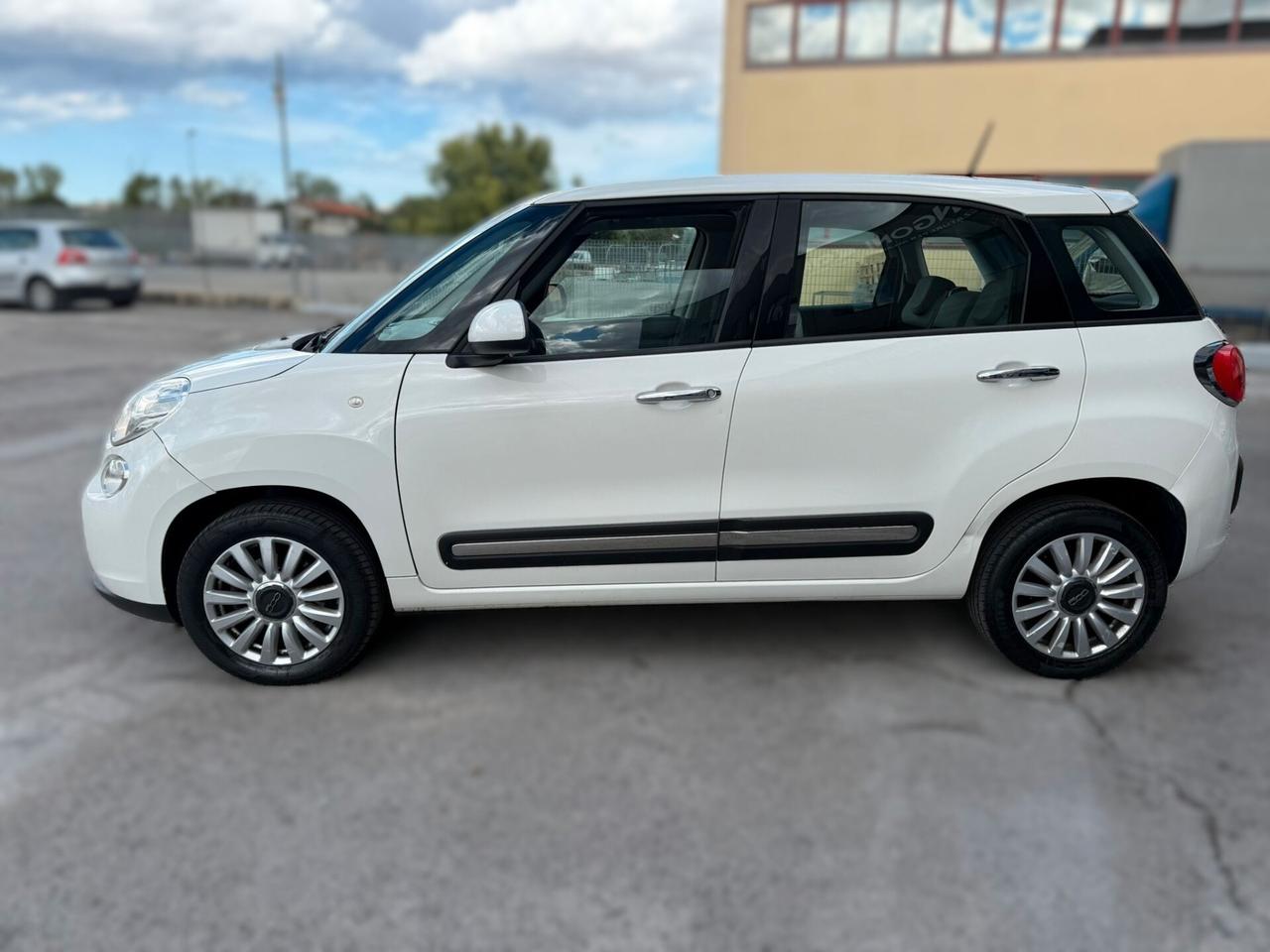 FIAT 500L 900 METANO 2016 12 MESI DI GARANZIA