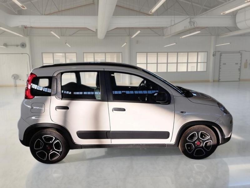 FIAT PANDA 1.0 FIREFLY 70 CV SES HYBRID CITY LIFE 5 PORTE BERLINA