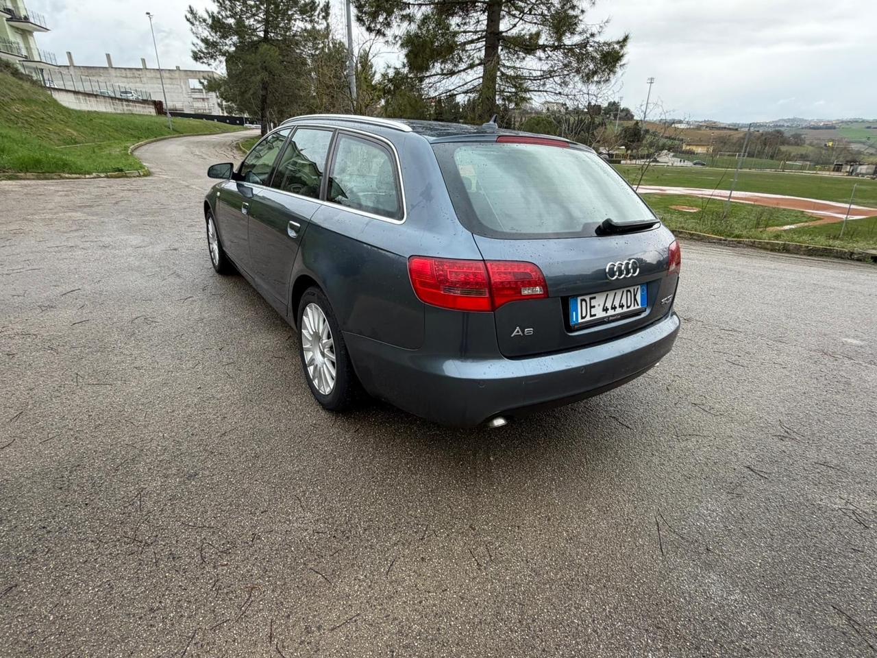 Audi A6 Avant 3.0 V6 TDI quattro