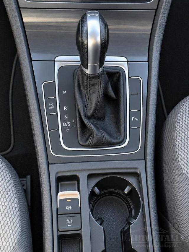 VOLKSWAGEN Golf Variant 1.6 TDI 115 CV DSG Executive BlueMotion Tech.