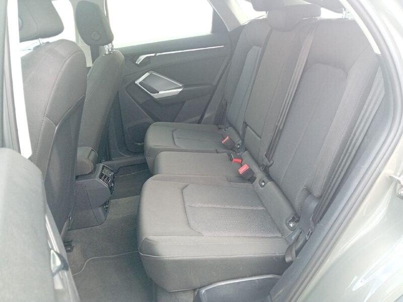 Audi Q3 Q3 35 TDI S tronic Business Advanced