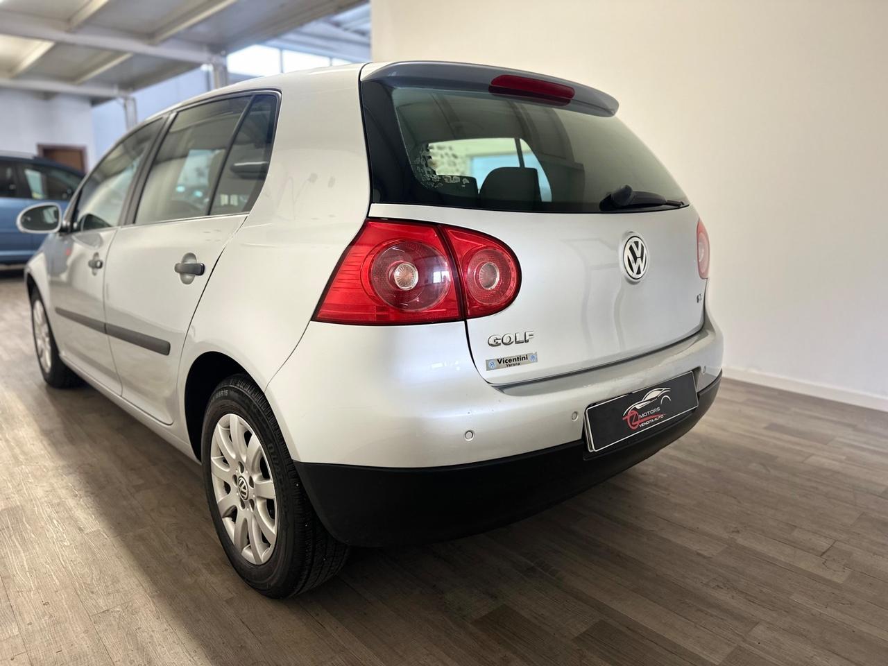 Volkswagen Golf 1.6 5p. Comfortline